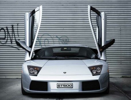 Lambo.jpg