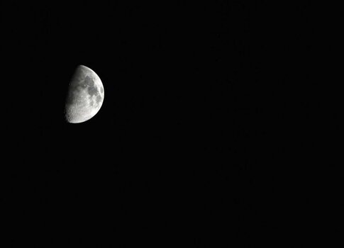 Mond1.jpg