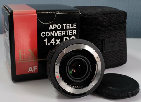 Sigma Apo Telekonverter Nikon AF D 2.jpg
