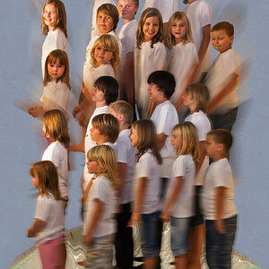 Kinder2
Composition für ein Fotobuch einer Freundin das ich gestaltet habe. An diesem Projekt haben knapp 60 Personen (Erwachsene und Kinder) teilgeno