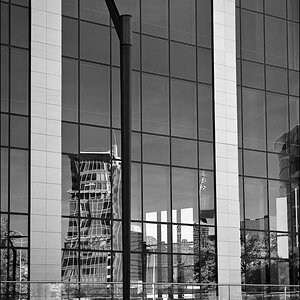 Tour des finances, Brüssel