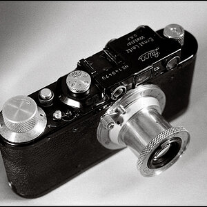 Leica II 12 2010 1