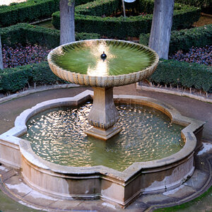 JKK 5872 2653 alhambra innenhof spring