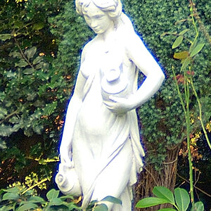 Statue Neutral