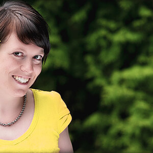 Zu Thread http://www.nikon-fotografie.de/vbulletin/foto-diskussionen/161565-portrait-no-3-bitte-um-konstruktive-kritik.html