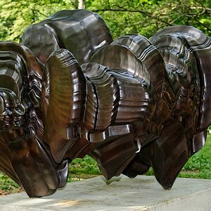 Tony Cragg20110430  Skulpturenpark Waldfrieden Wpt  0092 DxO