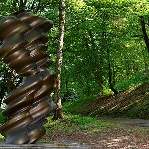 Tony Cragg20110430  Skulpturenpark Waldfrieden Wpt  0152 DxO