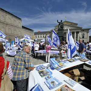 2011051015221325