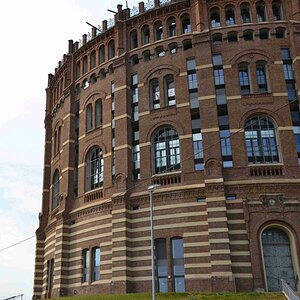Gasometer von der Seite
