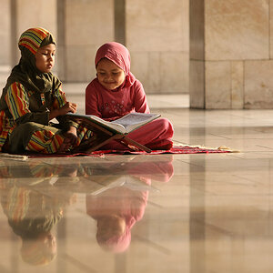 11 06 04Istiqlal0271