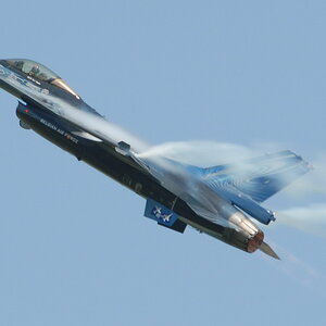 F-16 03