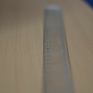 Lineal Senkrecht