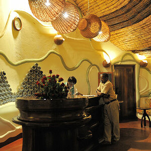 Serena Lake Manyara
Rezeption
9989