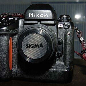 Eine F5 mit "Limited"-Sucher