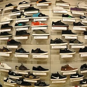 Schuhe  ( Boardshop Freiburg)