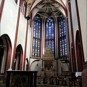 Buga Koblenz - 21.08.2011 Liebfrauenkirche Altar mit Fenster