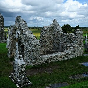 X 0176 Irland 2011 Ciarans church