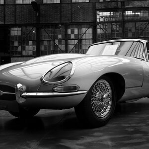 Jaguar E Type