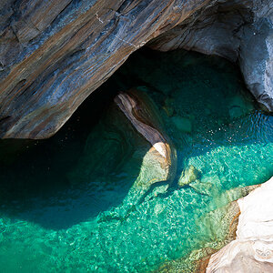 Valle Verzasca - Verzasca am südlichen Ende von Lavertezzo
