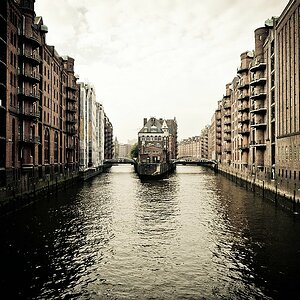 small Hamburg (1 von 1) 7