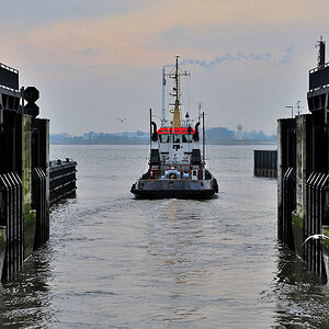 Schleuse Bremerhaven