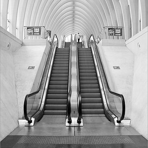 cR Guillemins 2 5818