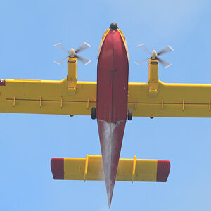 Löschflugzeug 9