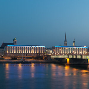 Linz, Panorama an der Donau