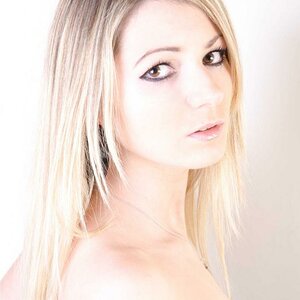 DSC 782252