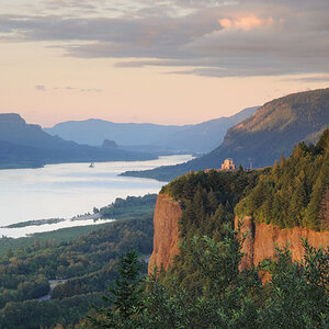 D33 9654 Columbia River Gorge