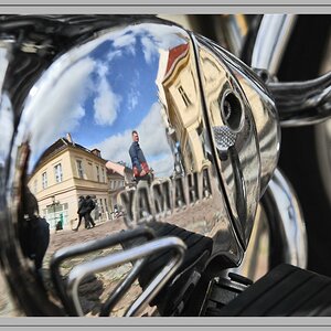 Yamaha Spiegelung
