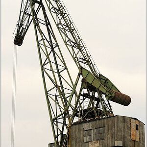 Hafen Duisburg - 06.04.2012 - Kran 1951