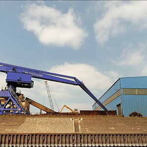 Hafen Duisburg - 06.04.2012 - Ameisenkran