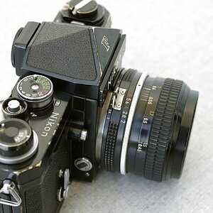 Nikon F