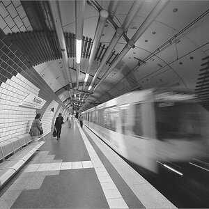 cR E Karlsplatz 04