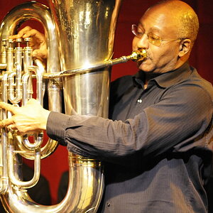 Mingus Big Band Live at Jazz Standard, NYC, 4. Juni 2012 - Earl McIntyre