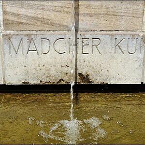 Köln 03.08.12 - Kölsche Mädcher künne bütze