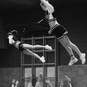 2120304 2319c sw Cheerleading Carmen