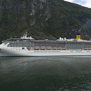 D2X 7054 costa atlantica