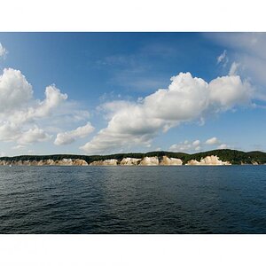 Blick auf die Kreidefelsen mit Königsstuhl, Rügen