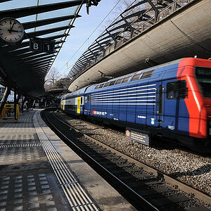 D03 5635