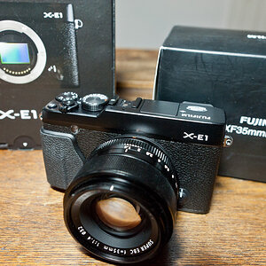 FUJIFILM X-E1+XF35mmF1,4R