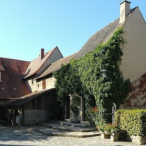 comp DSC 1586 bearbeitet ShiftN

evangelische Kirchenburg in Kleinlangheim