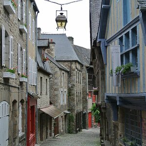 Dinan