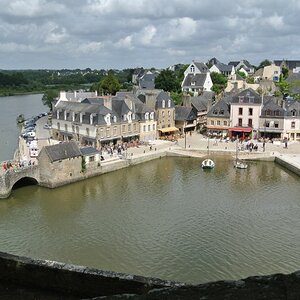 Auray
