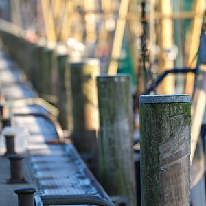 2012 11 30 093228 - Hafen Büsum - 
1/750s - f 2.0 - ISO 200 - NIKKOR 200mm f/2.0 mit Novoflex-Adapter