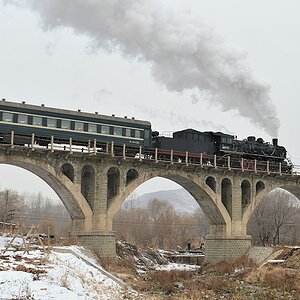 SY1771 auf Brücke in Diaobingshan
2525