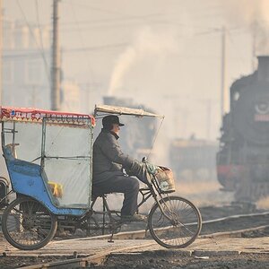 am Bahnübergang in Fuxin
2573