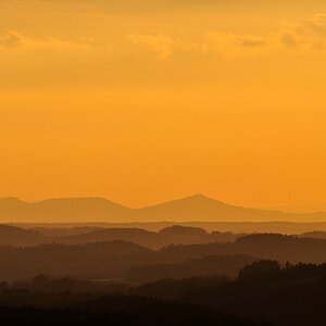 Landschaft in Orange

Bild im Portfolio 2012 gezeigt