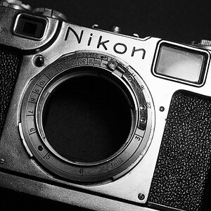 Nikon S2